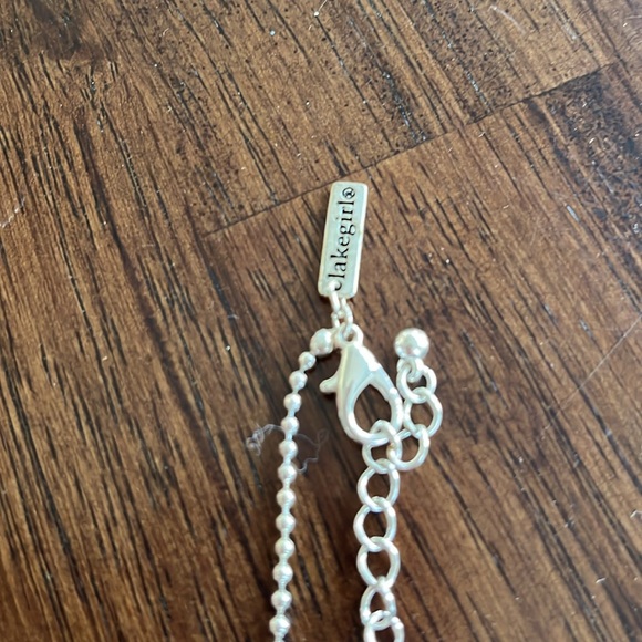 🛶 LAKE GIRL Necklace + Earrings • Silver • Adjustable - Picture 4 of 8